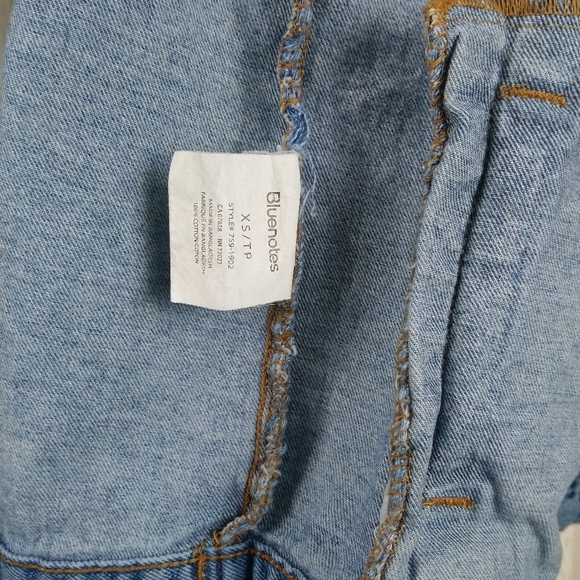 Blue notes Denim Jacket. - Picture 7 of 8